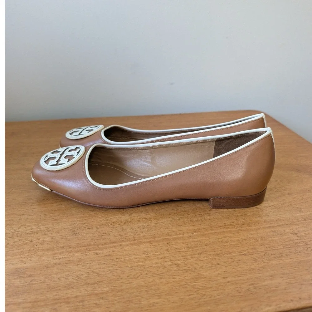Tory Burch Tan Leather Ballet Flats Logo Medallion Size 10M